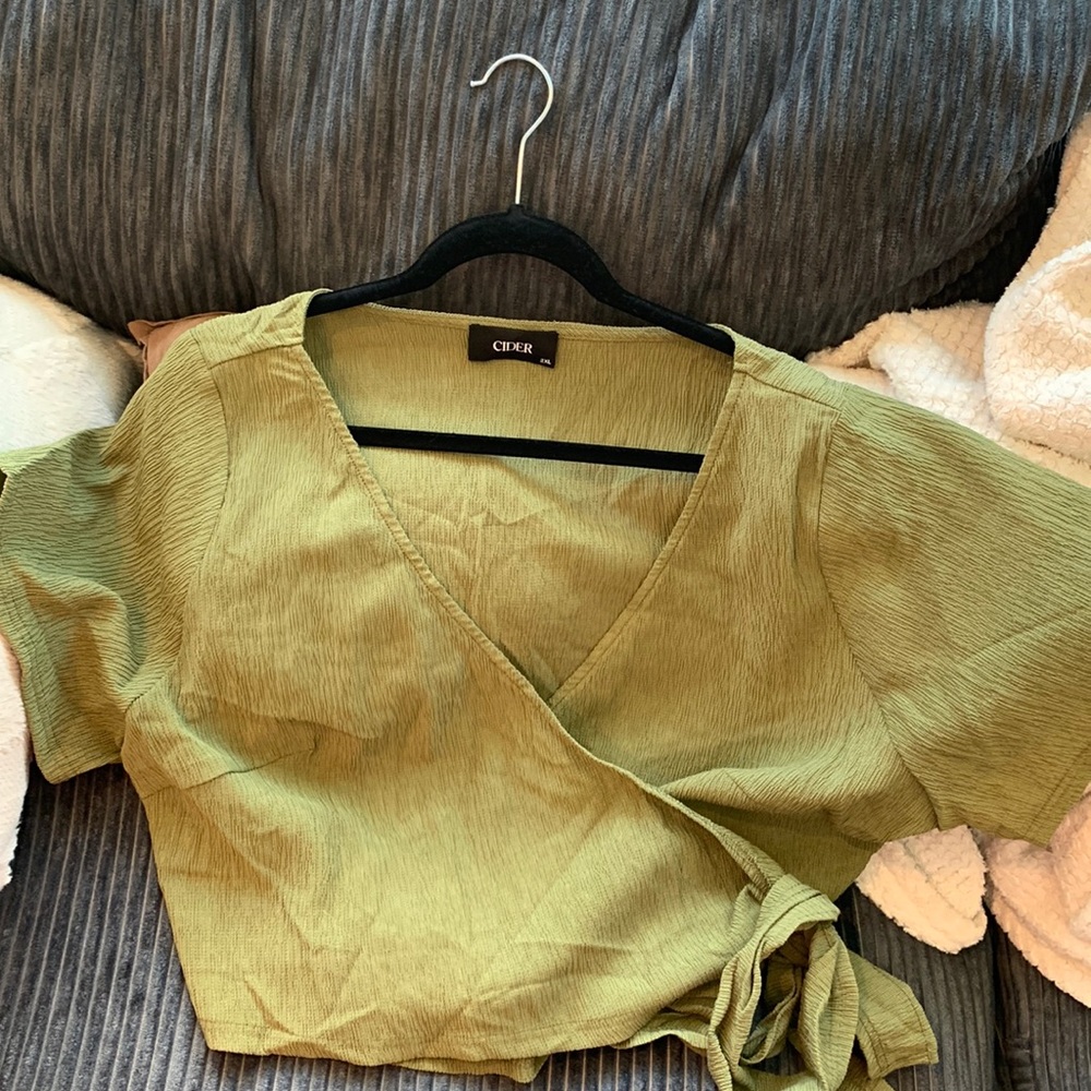 Cider Plus green v-neck wrap crop top
